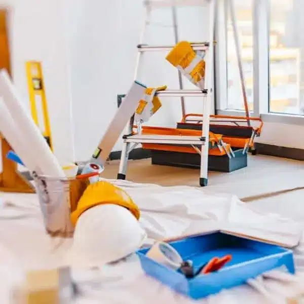 CBG-600x600-3-ezgif.com-optiwebp construction equipment in a bright room