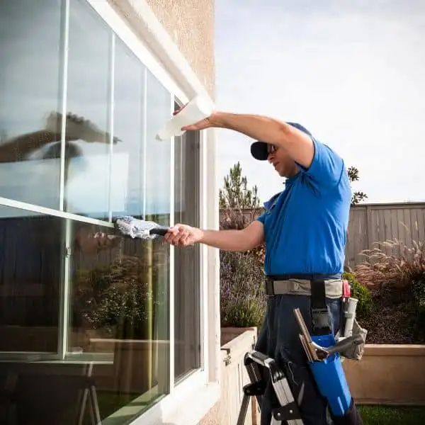 Window-washing-ezgif.com-optiwebp professional window cleaning services